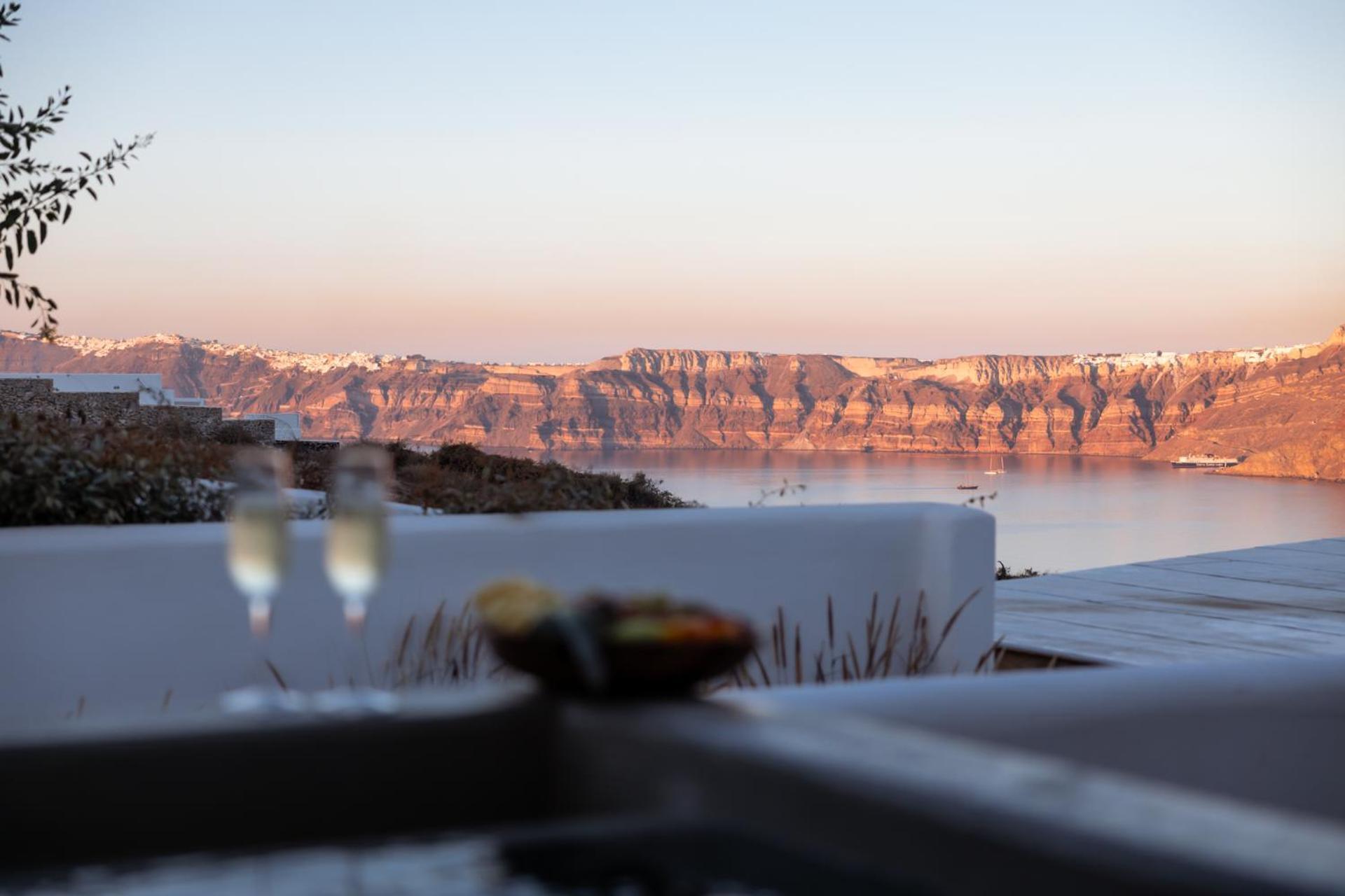 Divino Caldera Hotel Akrotírion Eksteriør billede